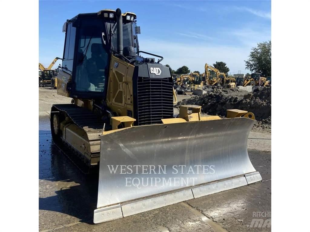 CAT D2 크롤러 도저