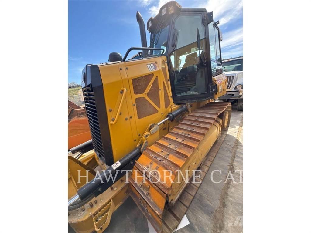 CAT D2 크롤러 도저