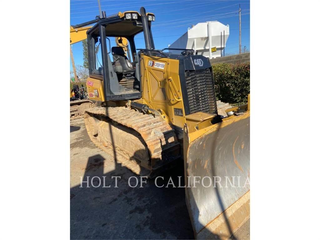 CAT D3 크롤러 도저