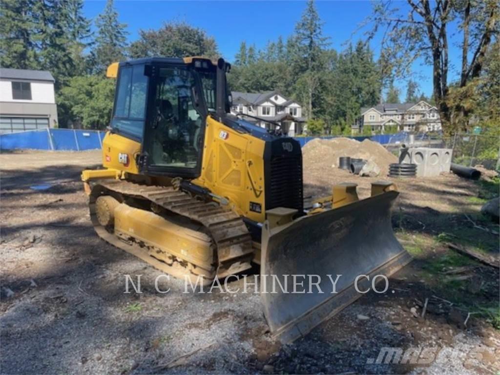 CAT D3 크롤러 도저