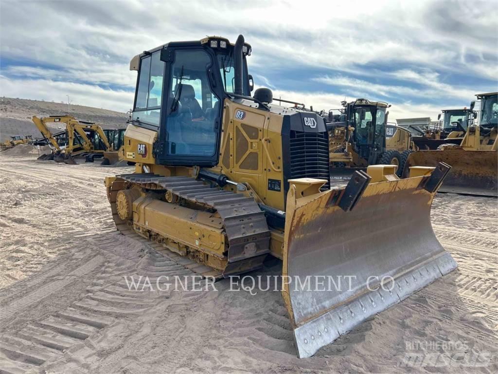 CAT D3 크롤러 도저