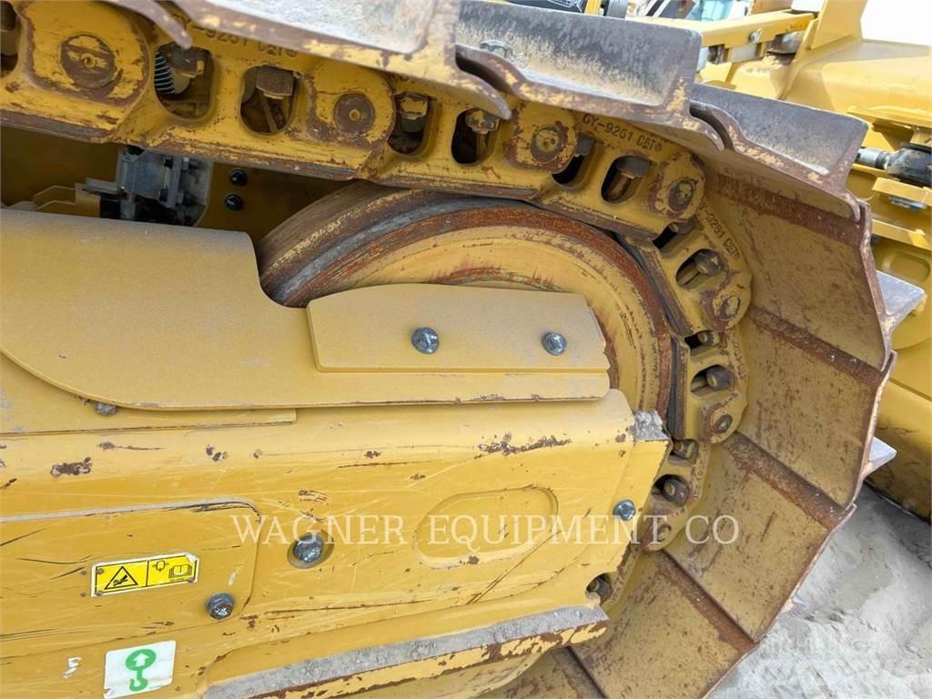 CAT D3 크롤러 도저