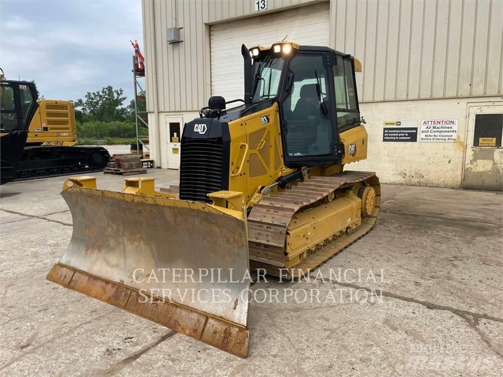 CAT D3 크롤러 도저