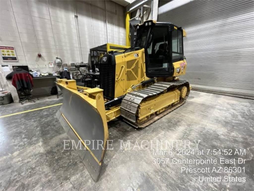CAT D3-12 ARO 크롤러 도저