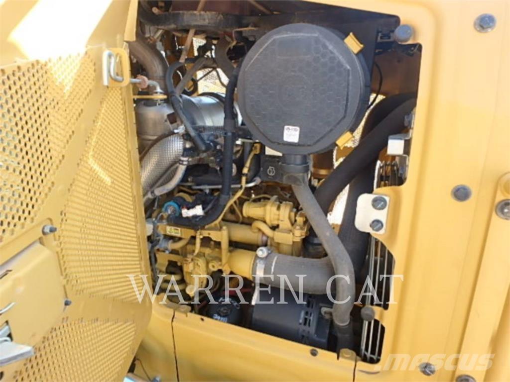 CAT D3 ARO 크롤러 도저