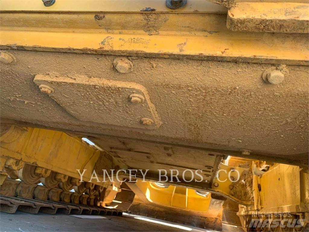 CAT D3 LGP 크롤러 도저
