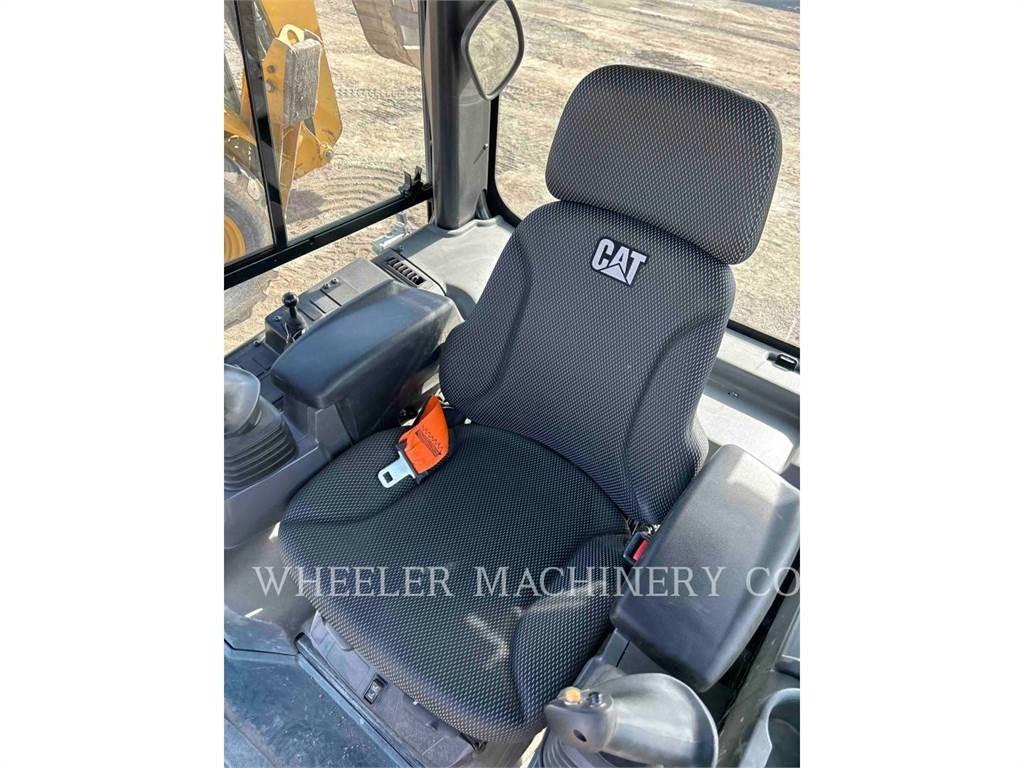 CAT D3 XL 크롤러 도저