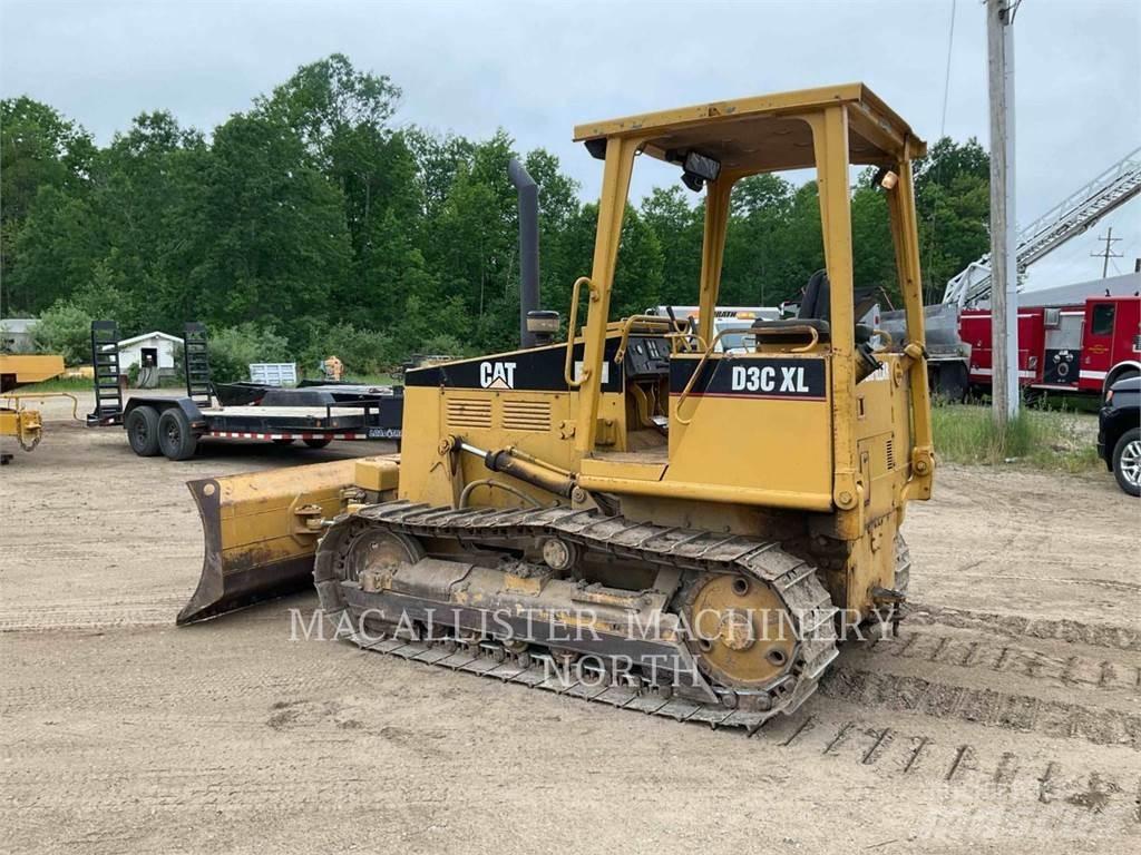 CAT D3CIII 크롤러 도저