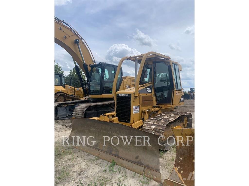 CAT D3GLGP 크롤러 도저