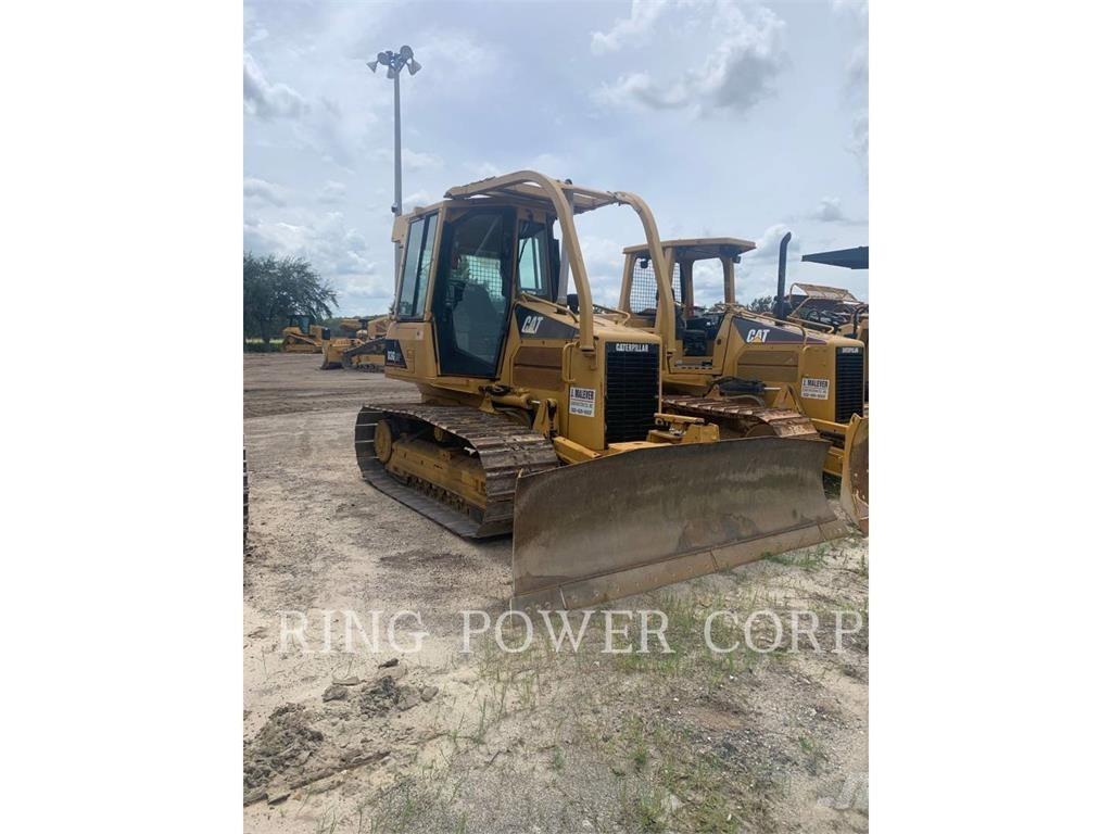 CAT D3GLGP 크롤러 도저