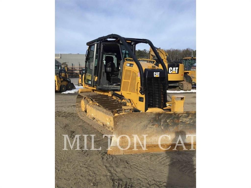 CAT D3K2LGP 크롤러 도저