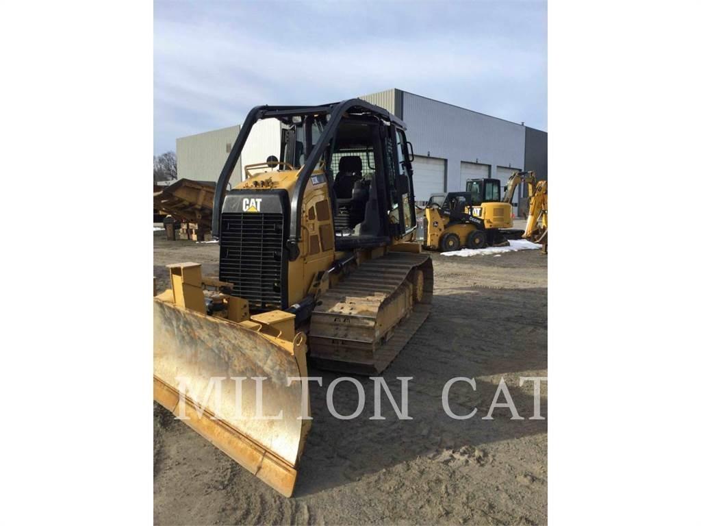 CAT D3K2LGP 크롤러 도저