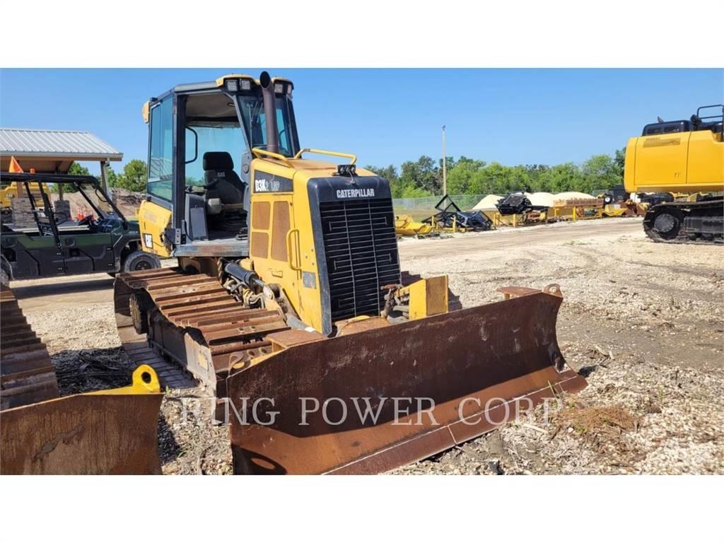 CAT D3K2LGP 크롤러 도저
