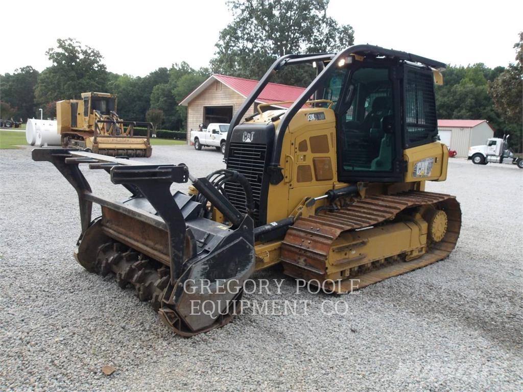 CAT D3K2LGP 크롤러 도저
