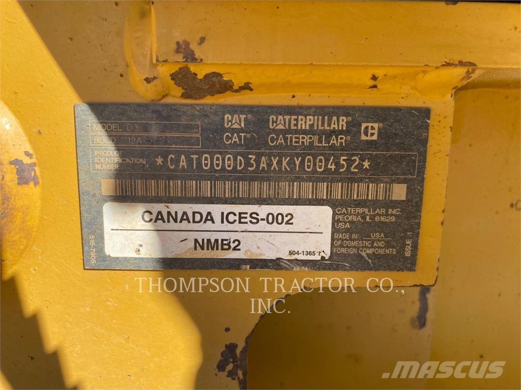 CAT D3LGP 크롤러 도저