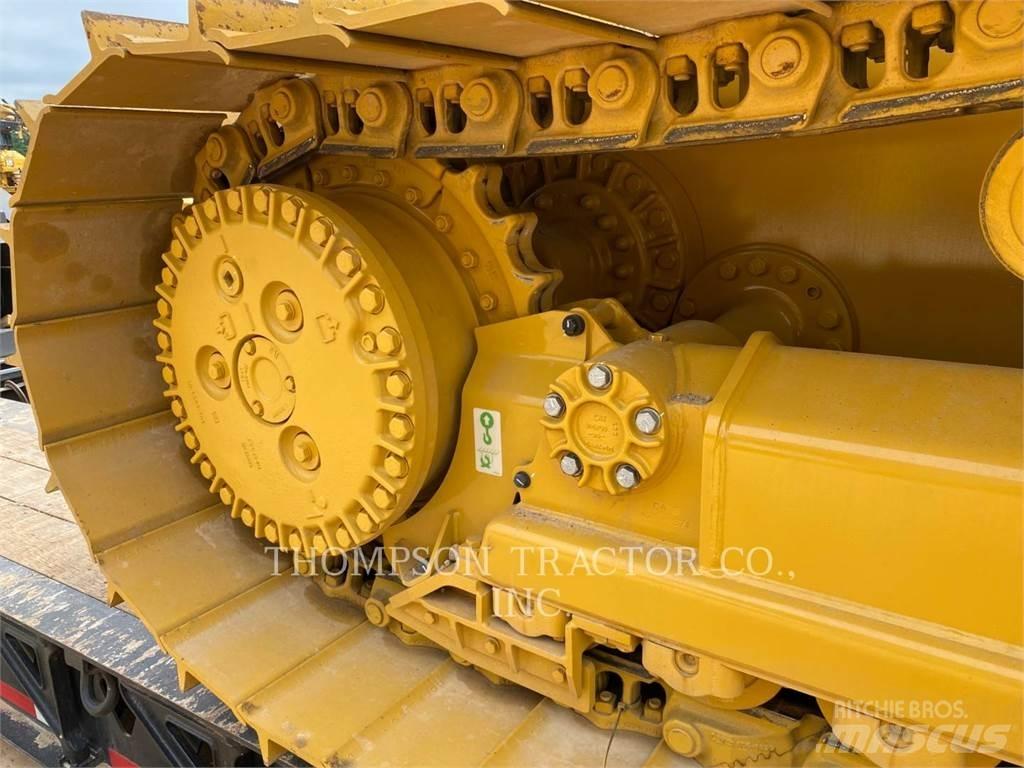 CAT D4 크롤러 도저
