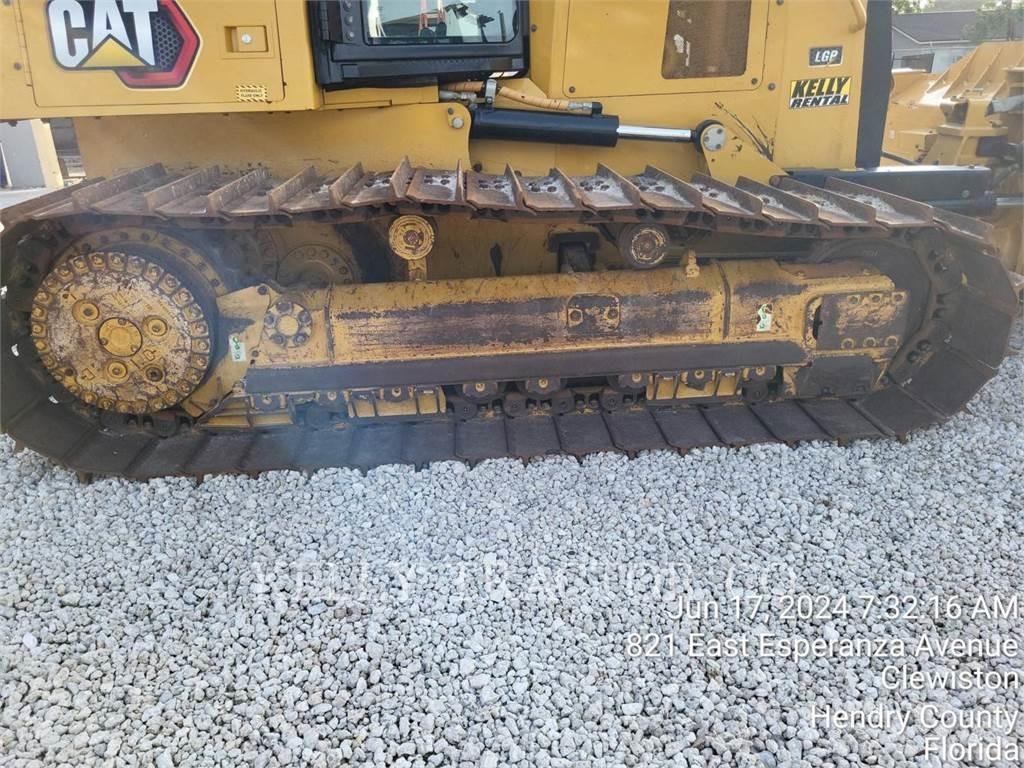 CAT D4 크롤러 도저