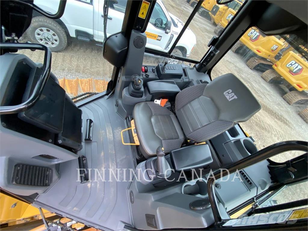 CAT D4-16 LGP 크롤러 도저