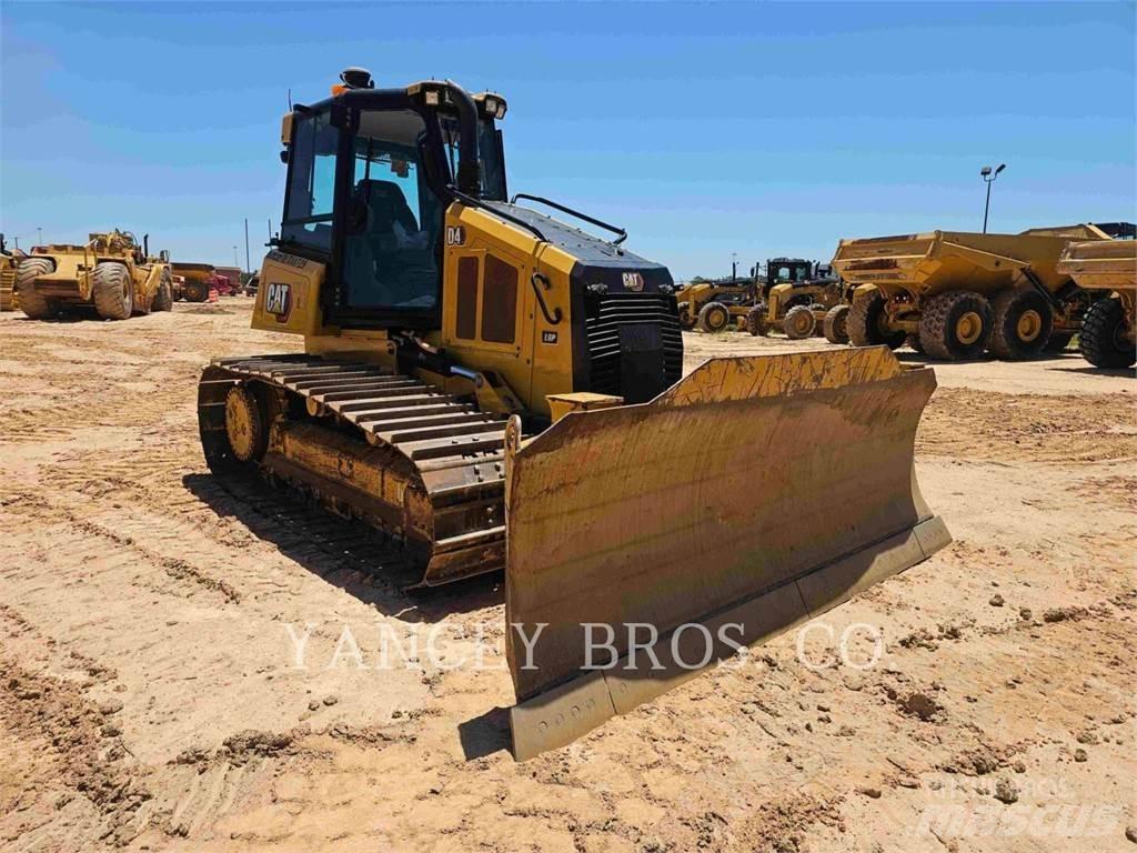 CAT D4 LGP 크롤러 도저