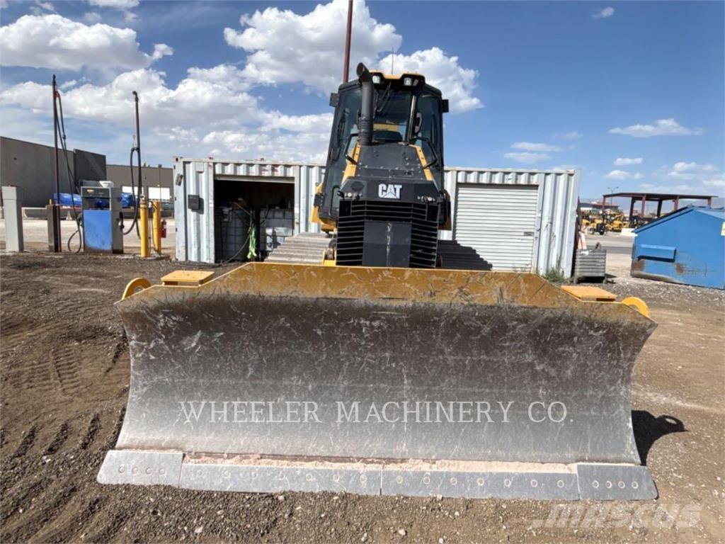 CAT D4 XL 크롤러 도저