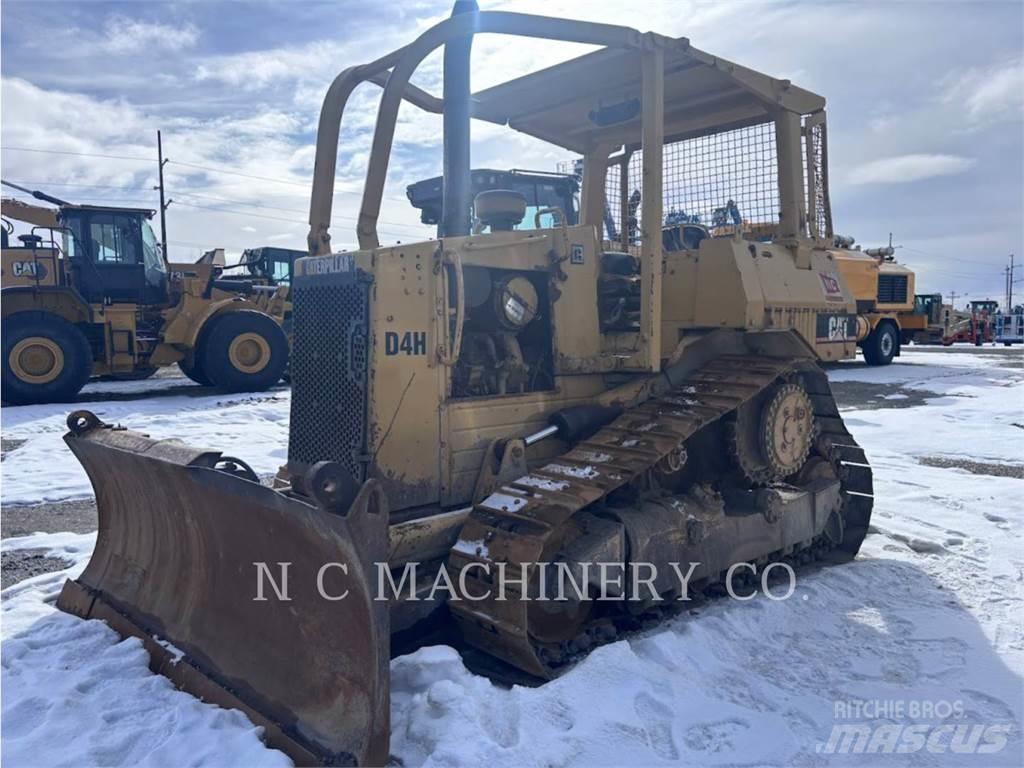 CAT D4H 크롤러 도저