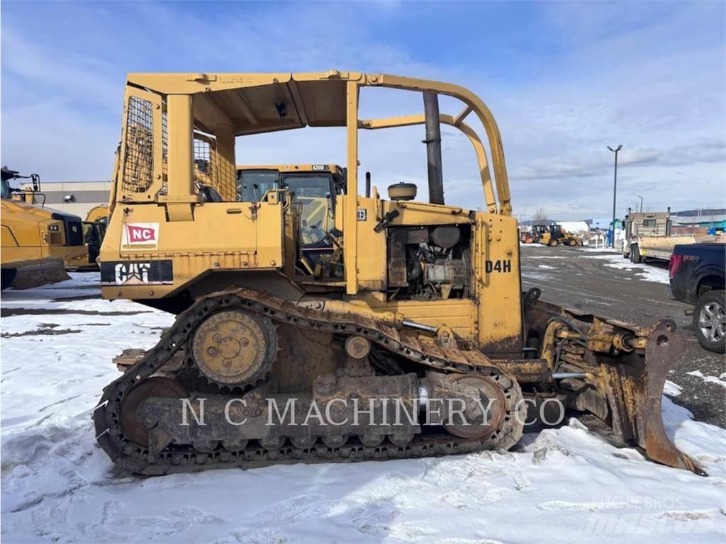 CAT D4H 크롤러 도저