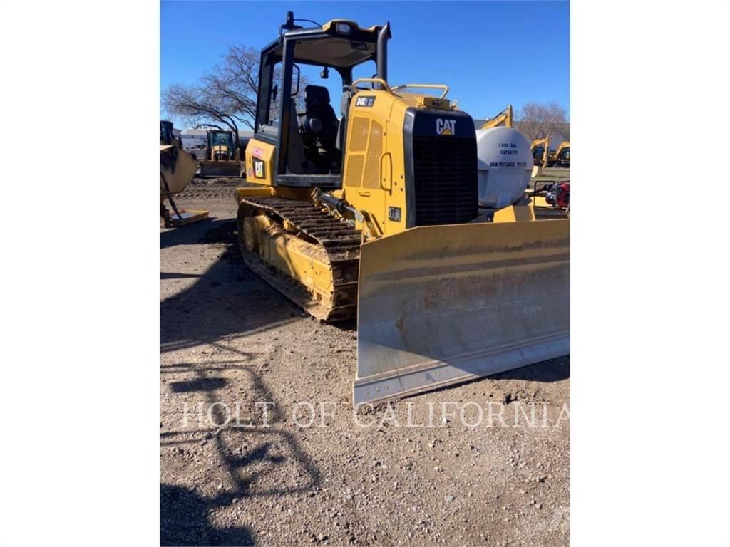 CAT D4K2 크롤러 도저