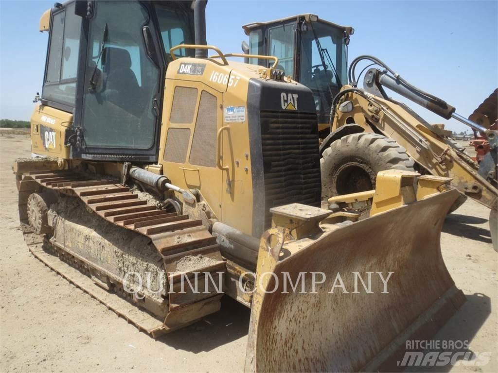 CAT D4K2 크롤러 도저