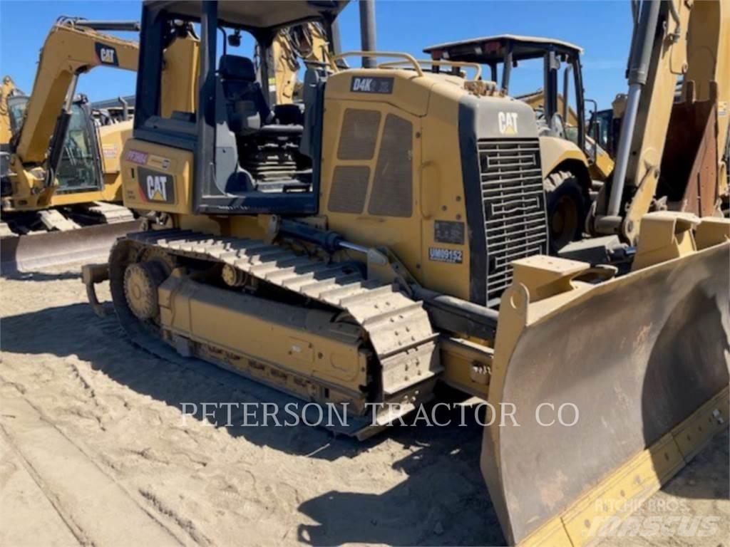 CAT D4K2 크롤러 도저