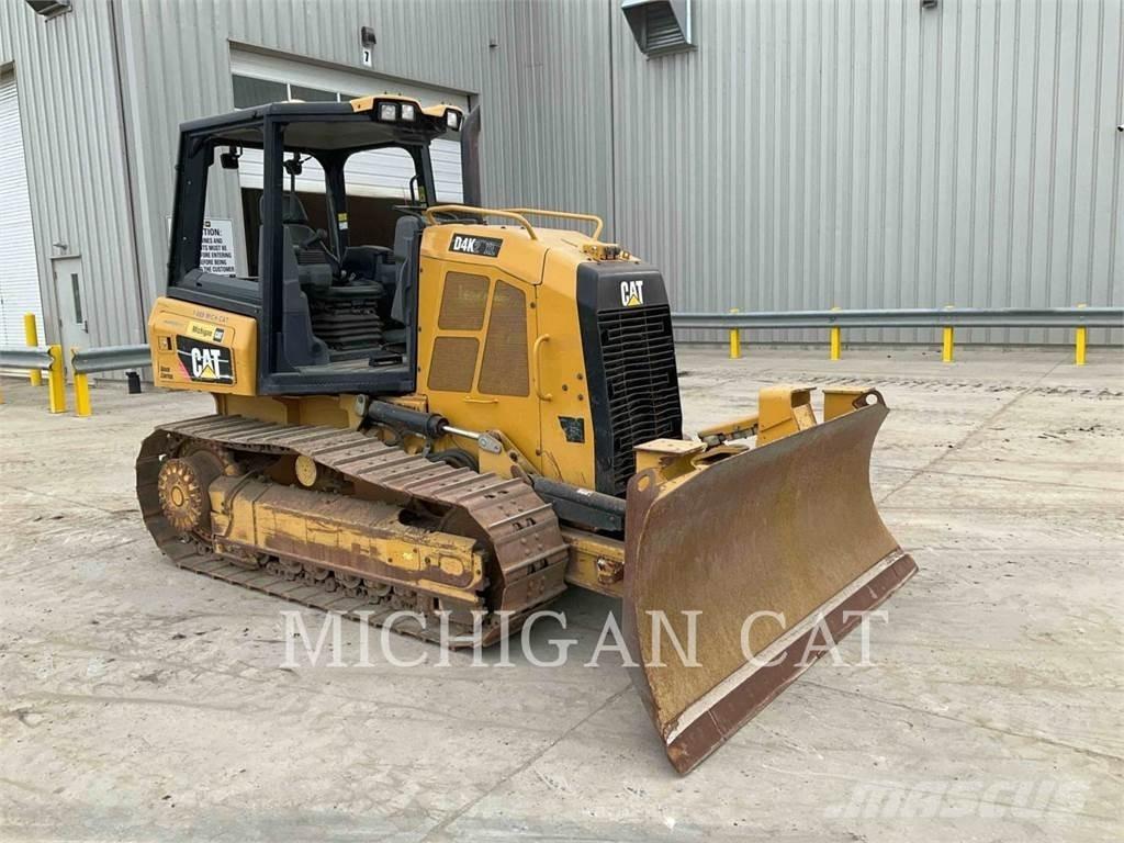 CAT D4K2X Z2 크롤러 도저