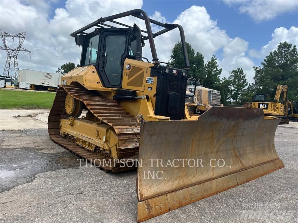 CAT D5 크롤러 도저