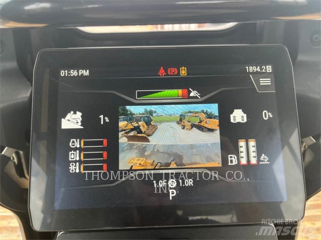 CAT D5 크롤러 도저