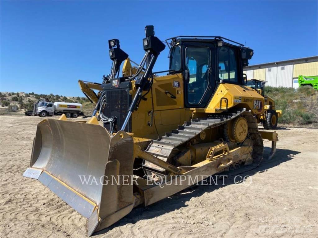 CAT D5 크롤러 도저