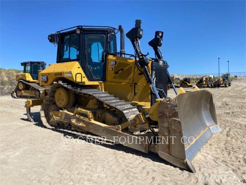 CAT D5 크롤러 도저