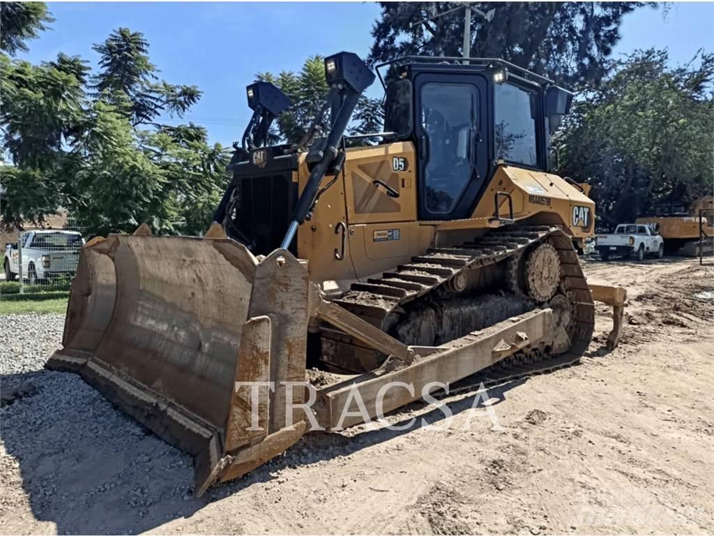 CAT D5 크롤러 도저