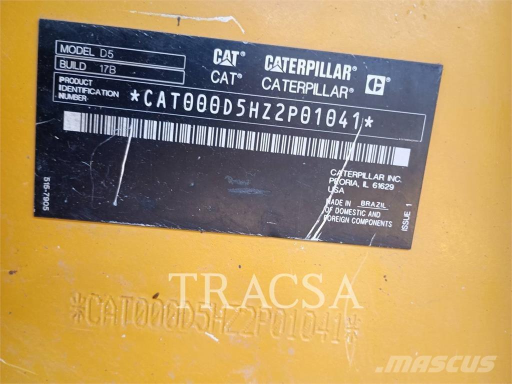 CAT D5 크롤러 도저