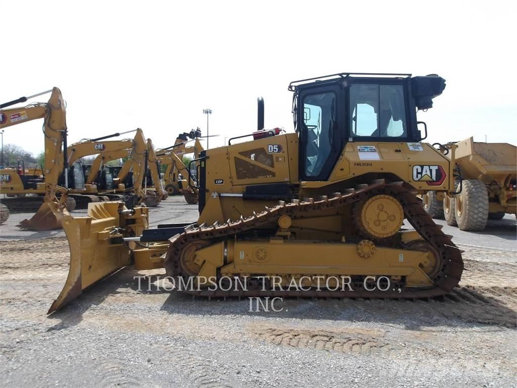 CAT D5 크롤러 도저