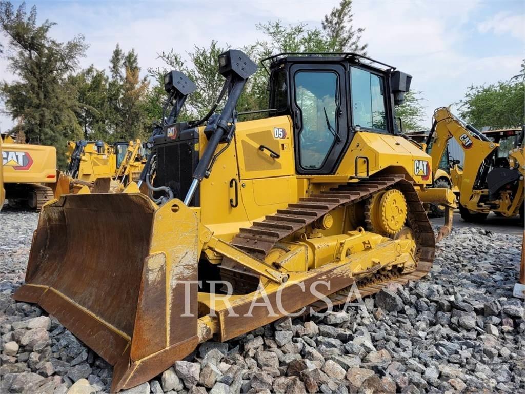 CAT D5 크롤러 도저