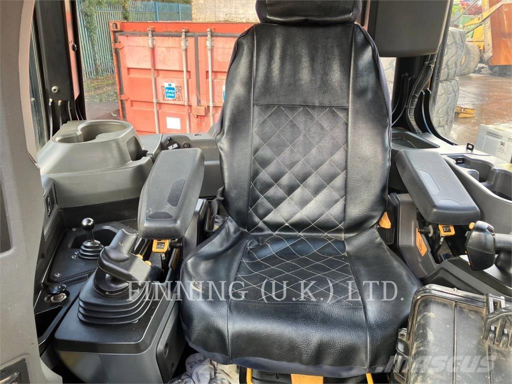 CAT D5-17 LGP 크롤러 도저