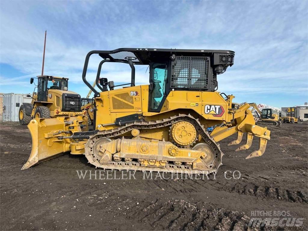 CAT D5-17 XL 크롤러 도저