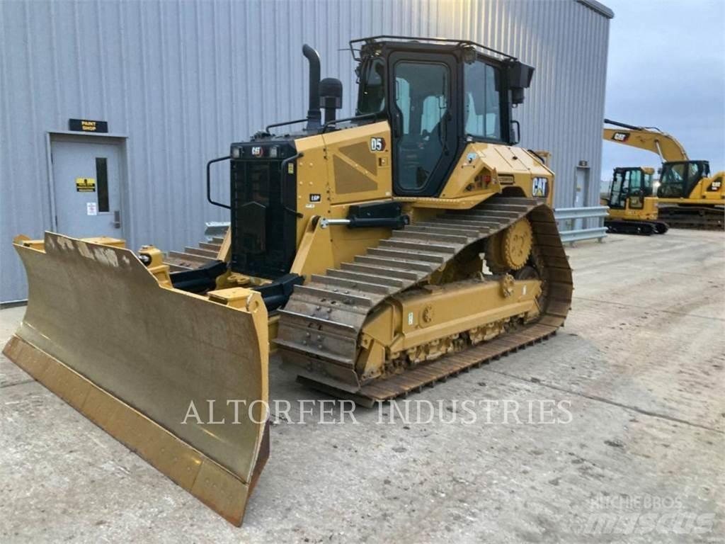 CAT D5-17VPLGP 크롤러 도저