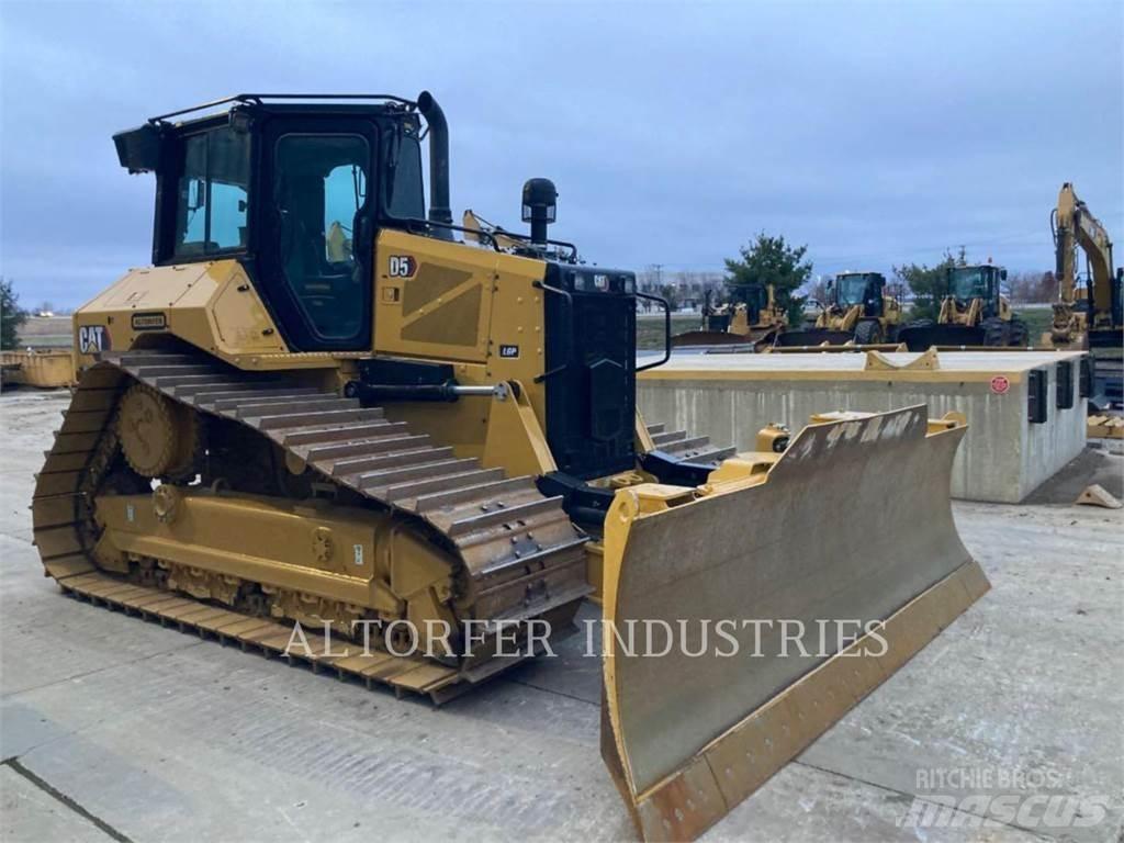 CAT D5-17VPLGP 크롤러 도저