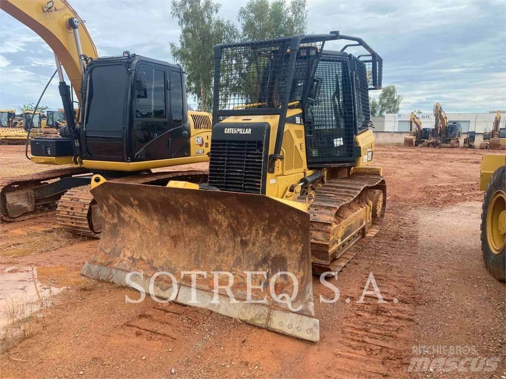 CAT D5K 크롤러 도저