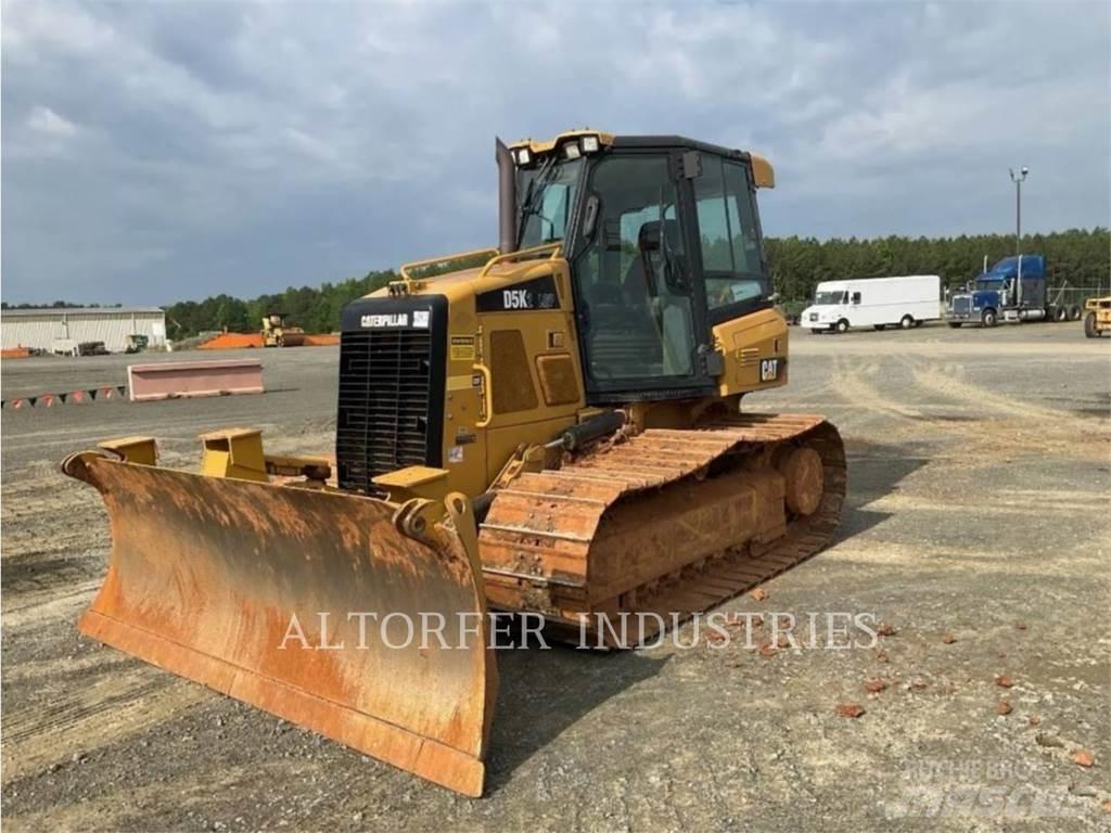 CAT D5K2 LGP 크롤러 도저