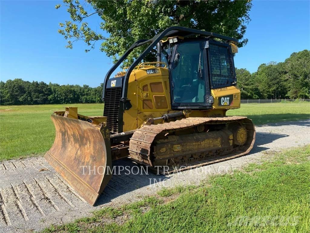 CAT D5K2 LGP 크롤러 도저
