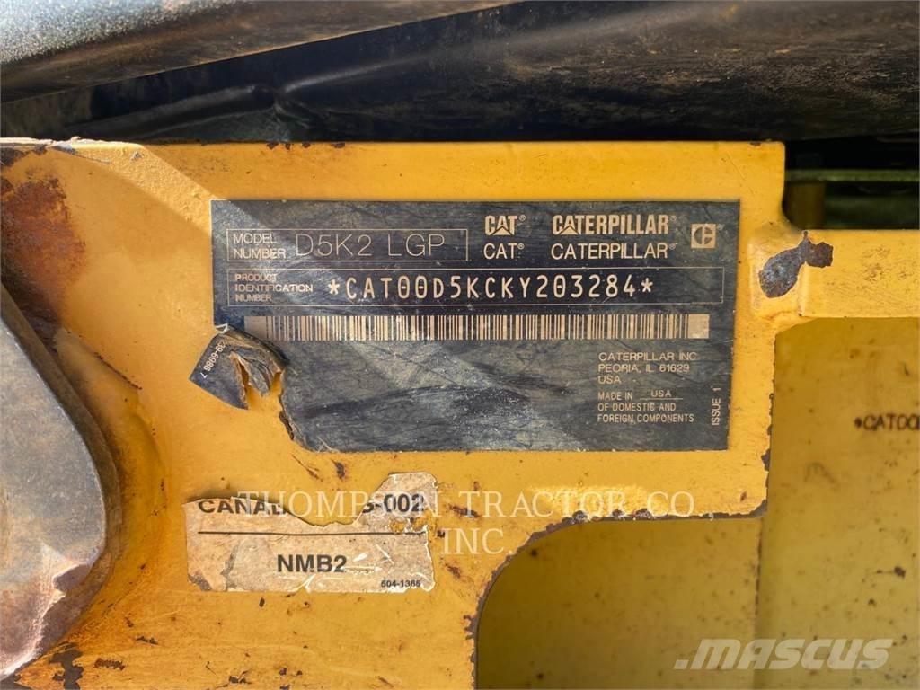 CAT D5K2 LGP 크롤러 도저