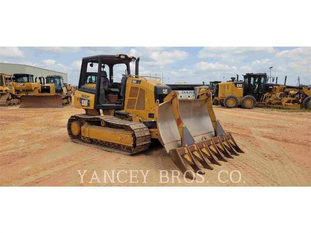 CAT D5K2 XL 크롤러 도저