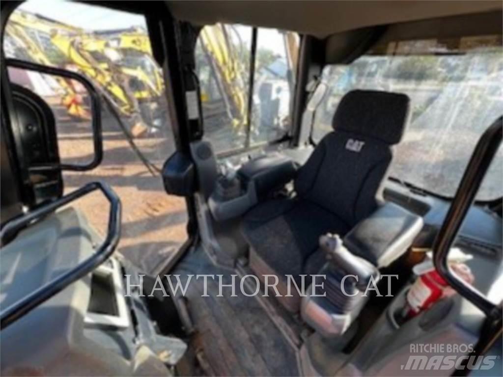 CAT D5K2 XL 크롤러 도저