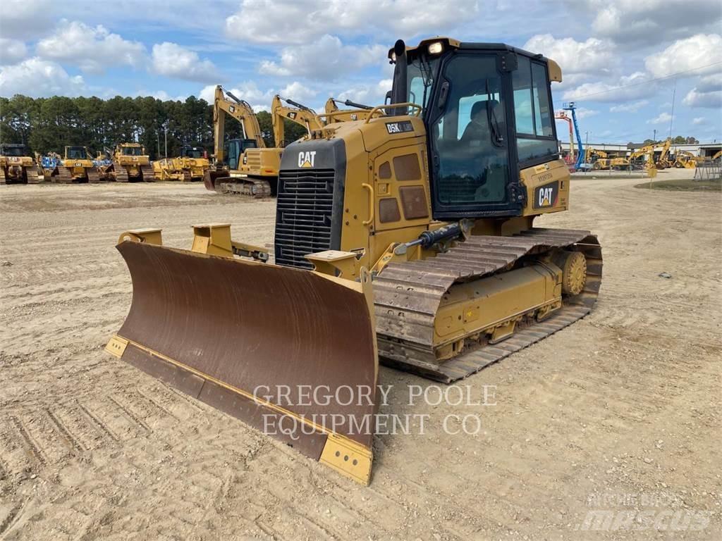 CAT D5K2LGP 크롤러 도저