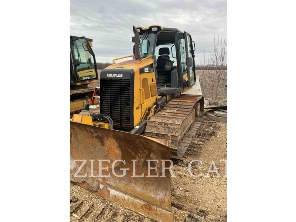 CAT D5K2LGP 크롤러 도저